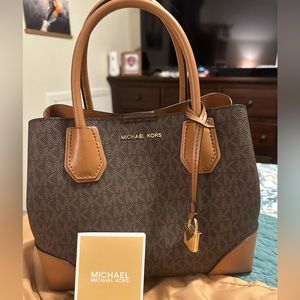 Authentic Michael Kors Handbag.